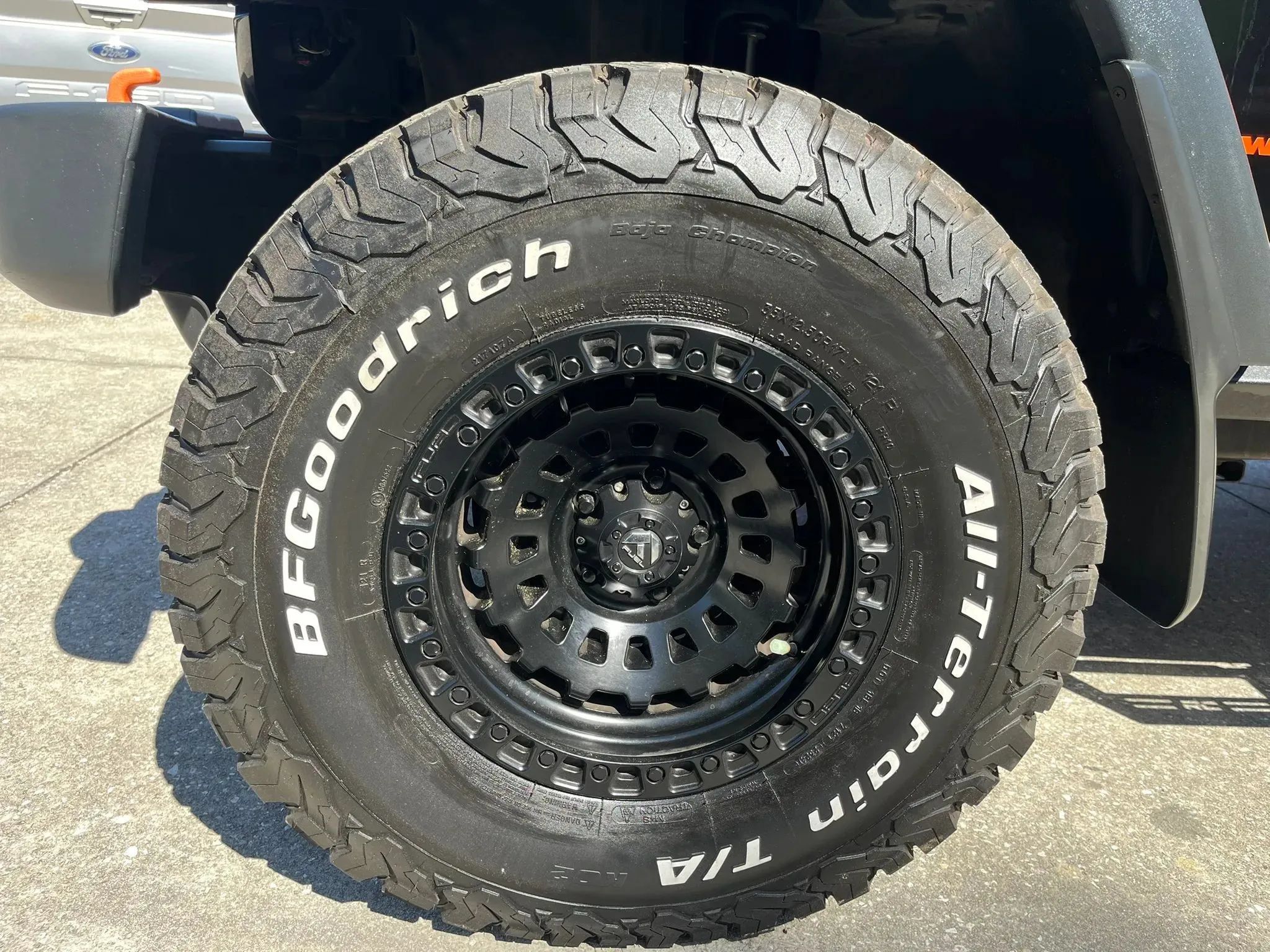 Used 2012 Jeep Wrangler Sport AWD/4WD image 9