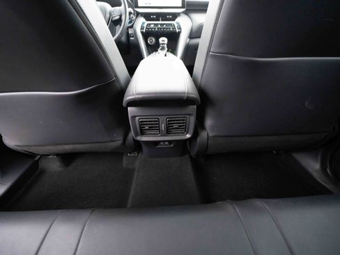 Used 2023 Toyota Venza XLE w/ Activity Package (TMS) image 22