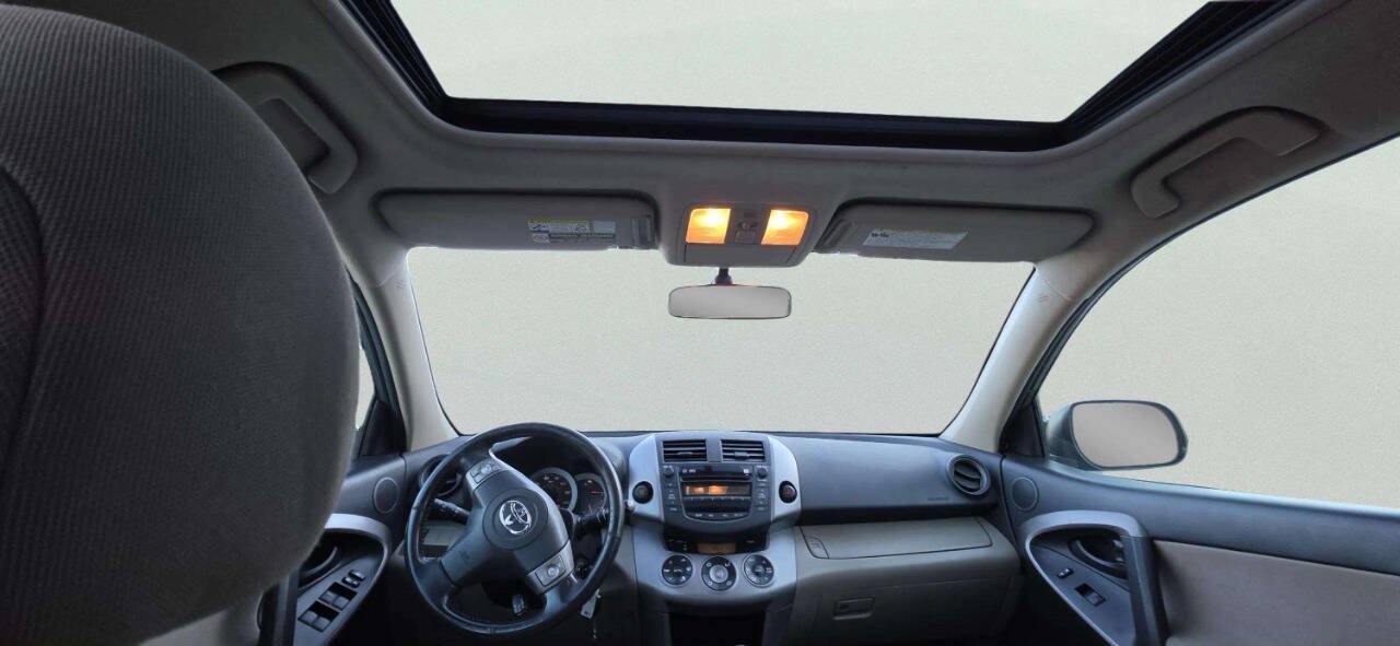 Used 2008 Toyota RAV4 Limited FWD image 9