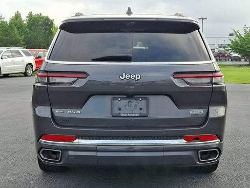 Used 2022 Jeep Grand Cherokee L Overland w/ Luxury Tech Group IV AWD/4WD image 8
