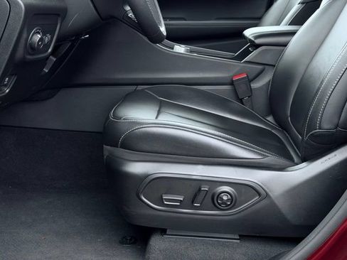Certified 2025 Jeep Grand Cherokee Limited AWD/4WD image 18