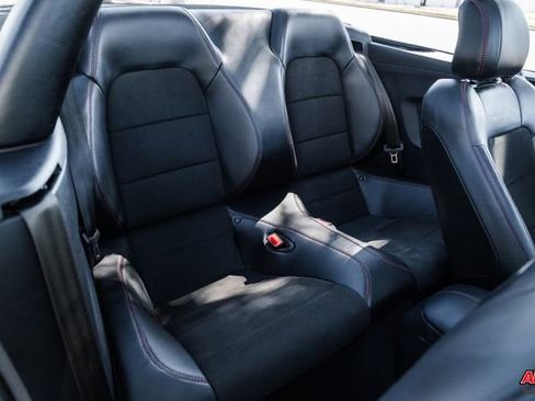 Used 2019 Ford Mustang GT Premium w/ Equipment Group 401A image 92