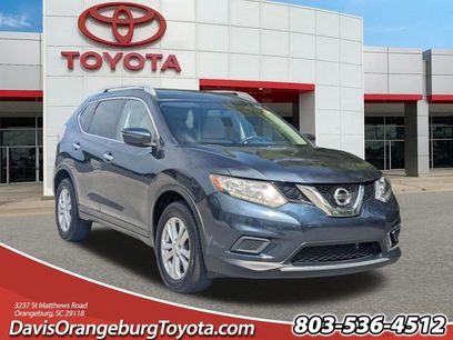 Used 2016 Nissan Rogue SV