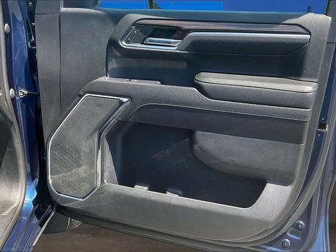 Used 2022 Chevrolet Silverado 1500 LT AWD/4WD image 28