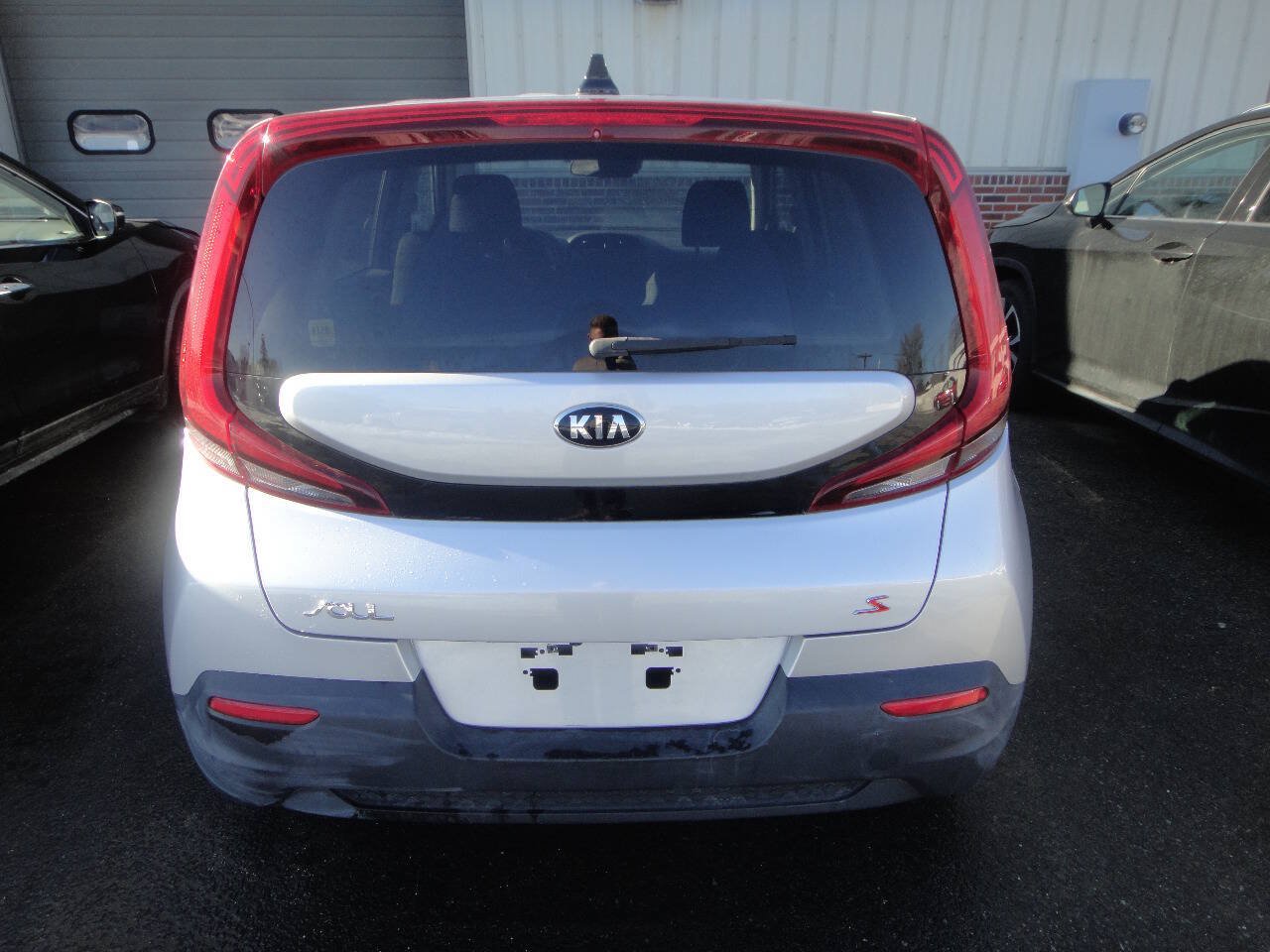 Used 2020 Kia Soul S FWD image 5
