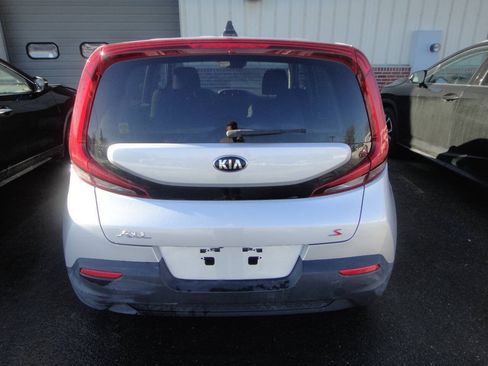 Used 2020 Kia Soul S FWD image 5