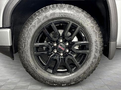 New 2026 GMC Sierra 1500 Elevation image 12