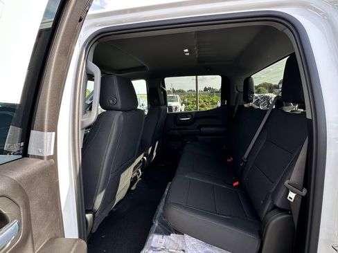 New 2026 GMC Sierra 1500 Pro w/ Graphite Edition AWD/4WD image 17