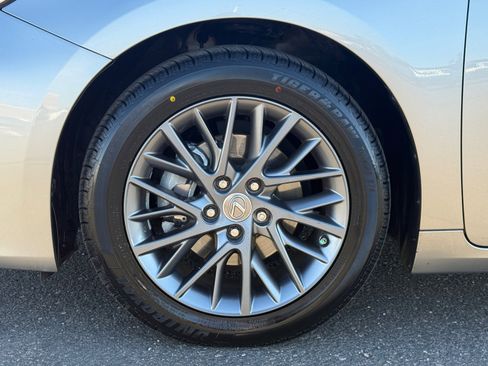 Used 2018 Lexus ES 350 w/ Navigation System Package image 9