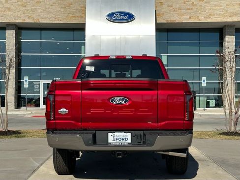 New 2025 Ford F150 King Ranch w/ FX4 Off-Road Package image 46