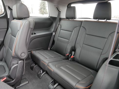 Certified 2023 GMC Acadia AT4 w/ Technology Package image 36