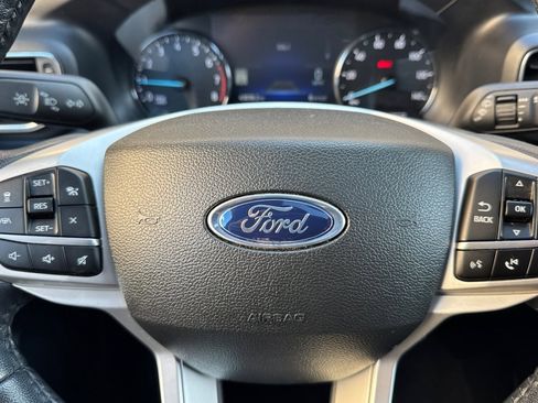 Certified 2023 Ford Explorer XLT w/ Equipment Group 202A image 25