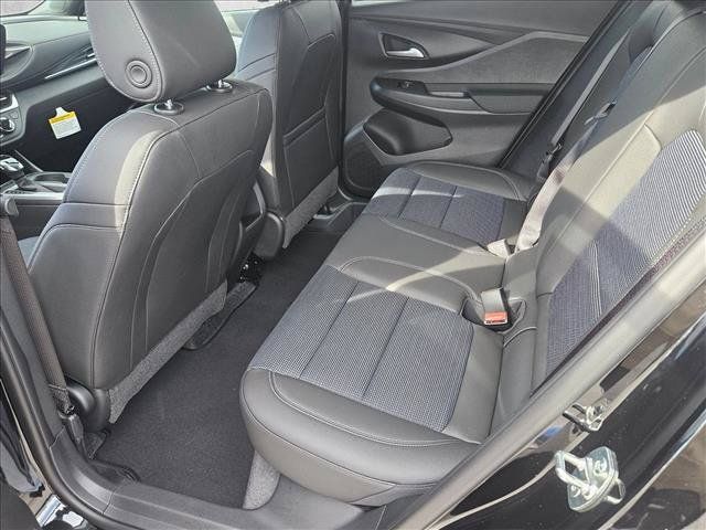 New 2026 Buick Envista Preferred w/ Advanced Safety Package FWD image 15
