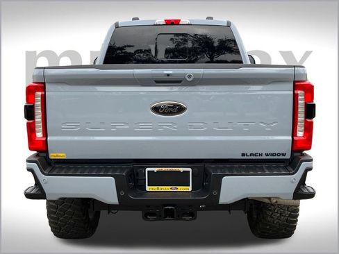 Used 2025 Ford F250 Lariat w/ Lariat Ultimate Package image 30