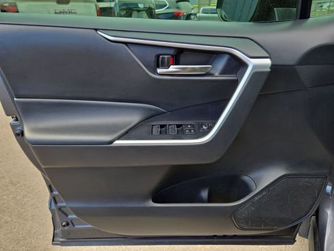 Used 2024 Toyota RAV4 XLE AWD/4WD image 14