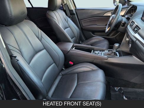 Used 2018 MAZDA MAZDA3 Touring image 15