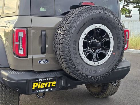 New 2026 Ford Bronco Badlands AWD/4WD image 7