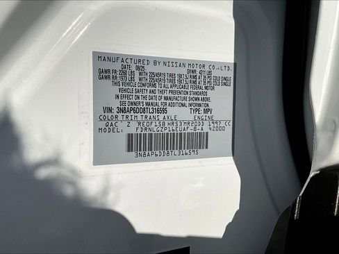 New 2026 Nissan Kicks SR w/ SR Premium Package image 8