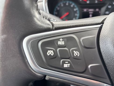 Used 2018 Chevrolet Equinox LT image 26