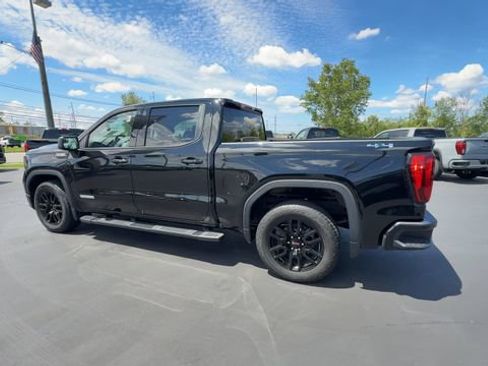 Certified 2023 GMC Sierra 1500 Elevation w/ LPO, Elevation Black Package AWD/4WD image 6