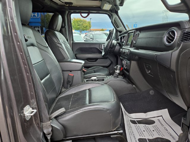 Used 2019 Jeep Wrangler Unlimited Sahara AWD/4WD image 37