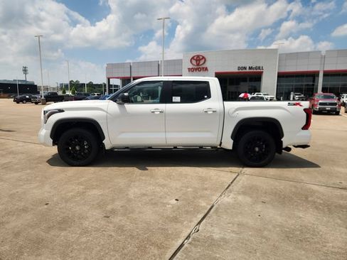 Certified 2026 Toyota Tundra SR5 w/ SX Package AWD/4WD image 4