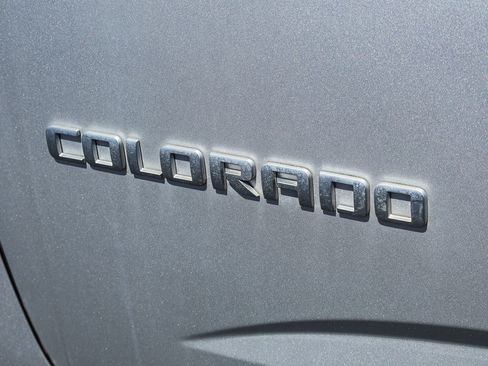 Used 2017 Chevrolet Colorado W/T RWD image 23