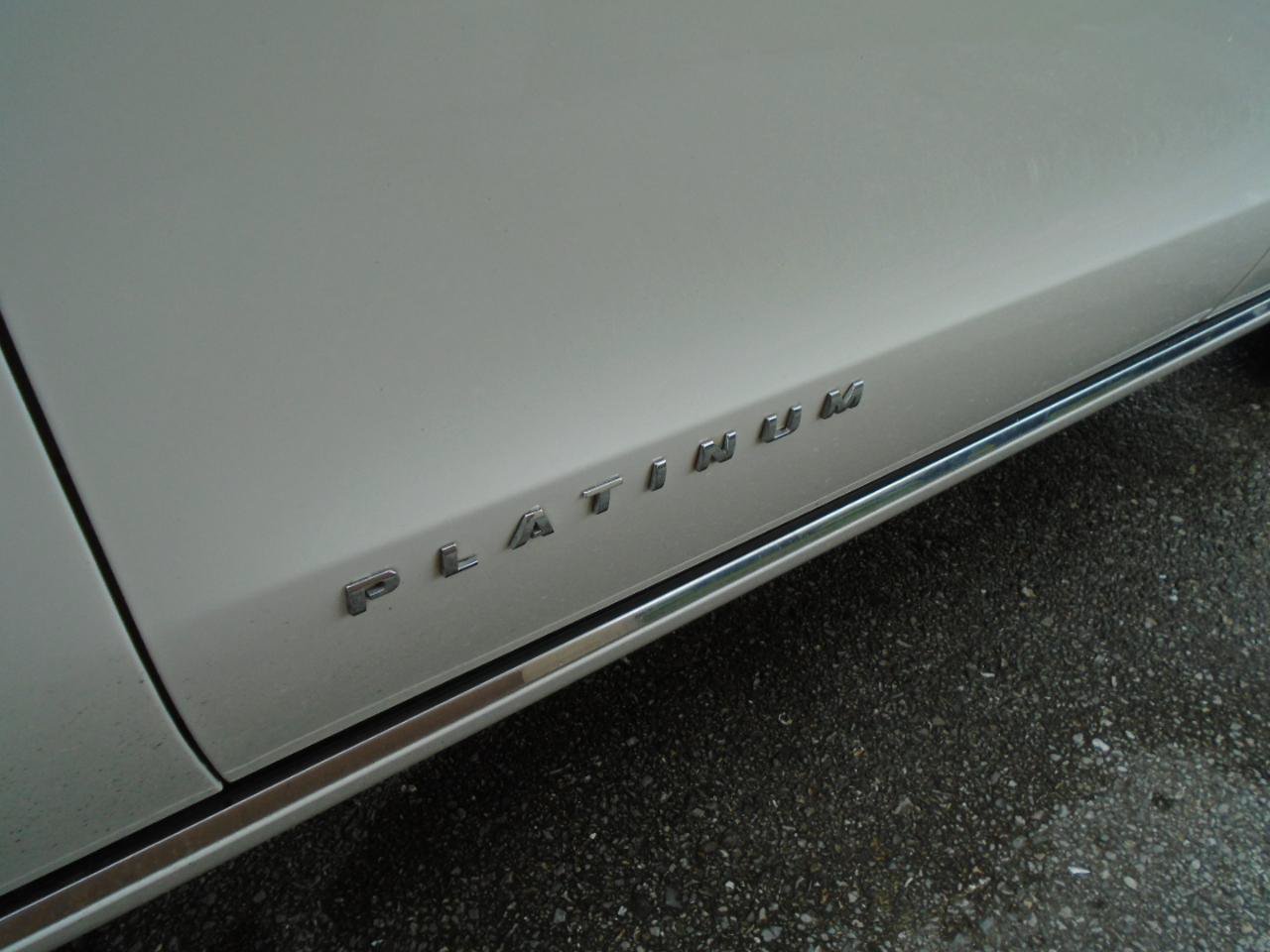 Used 2024 Ford Expedition Platinum RWD image 25