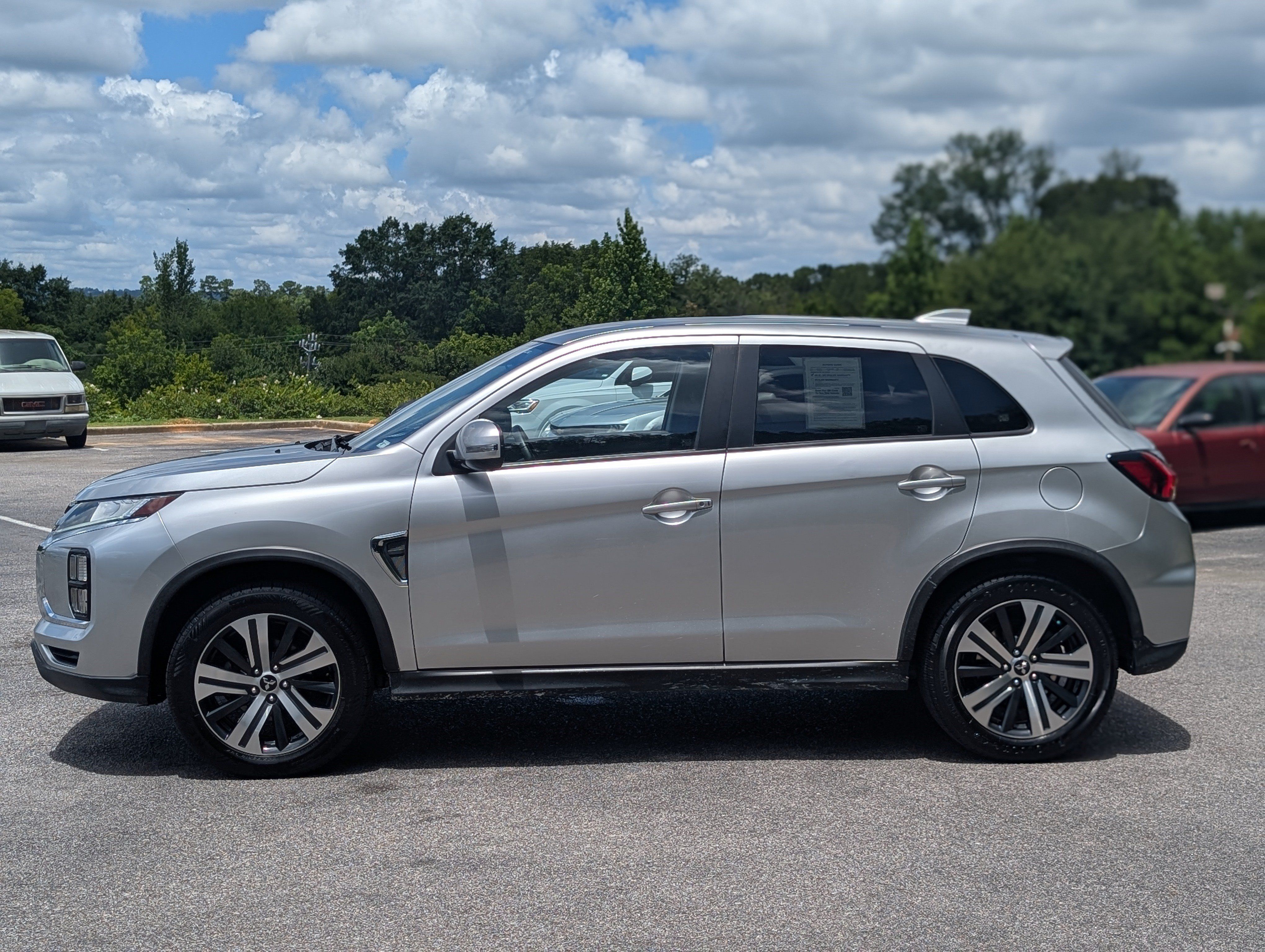 Used 2020 Mitsubishi Outlander Sport ES AWD/4WD image 6