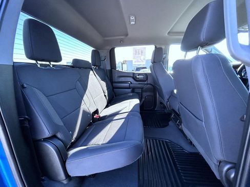 Certified 2023 Chevrolet Silverado 1500 Custom image 19