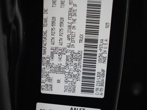 Used 2021 Toyota Tundra Limited w/ Limited Premium Package image 27