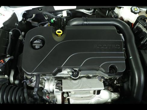 Used 2024 Chevrolet Malibu LT FWD image 18