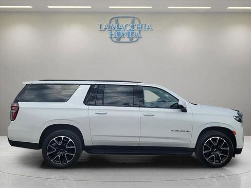Used 2023 Chevrolet Suburban RST w/ Luxury Package AWD/4WD image 6