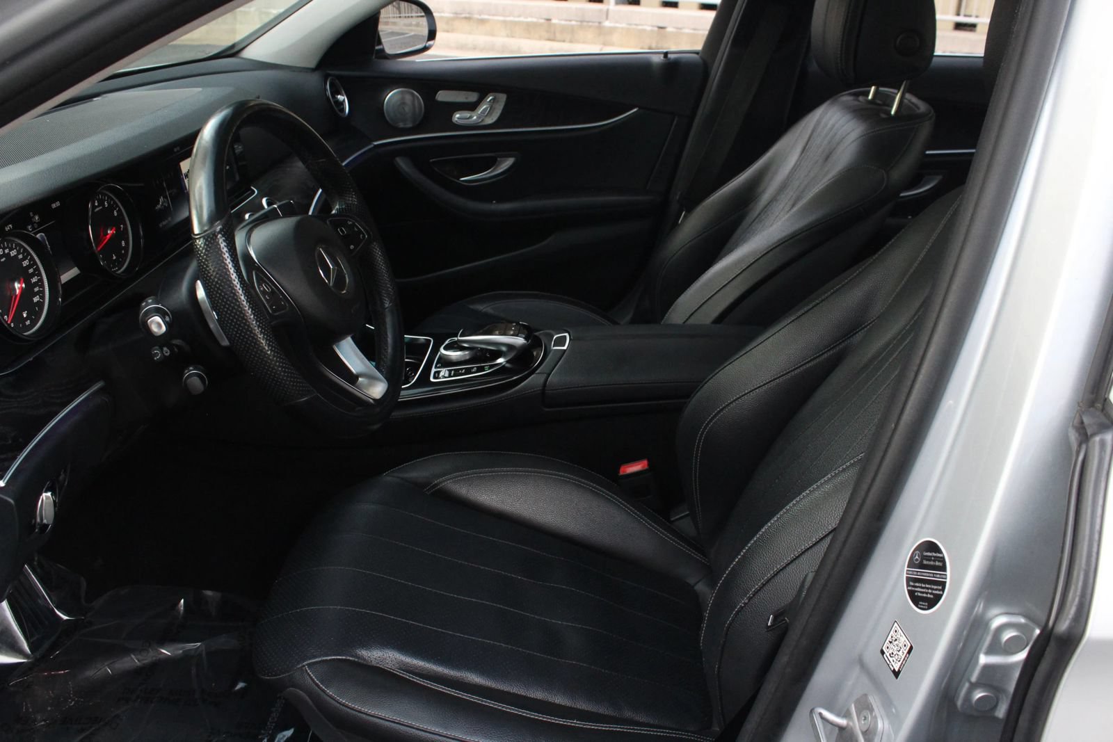 Used 2017 Mercedes-Benz E 300 4MATIC image 14
