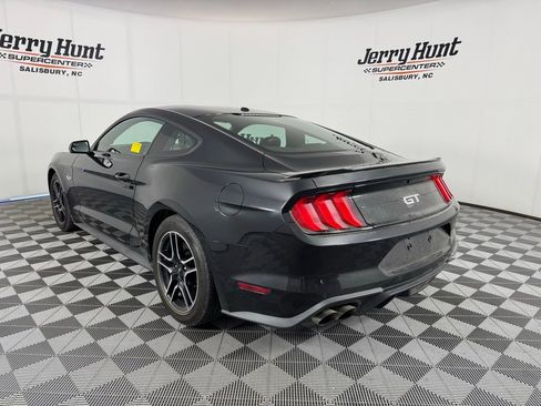 Used 2018 Ford Mustang GT Premium RWD image 9