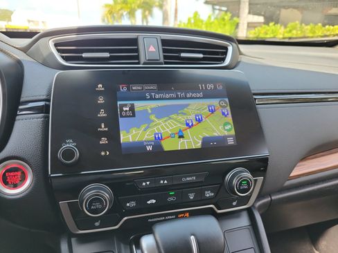 Used 2020 Honda CR-V Touring image 25