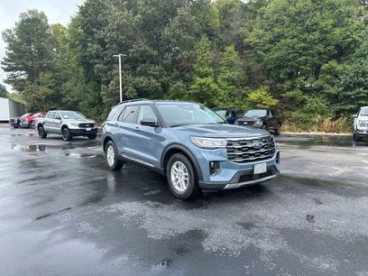 New 2025 Ford Explorer Active w/ Active Comfort Package