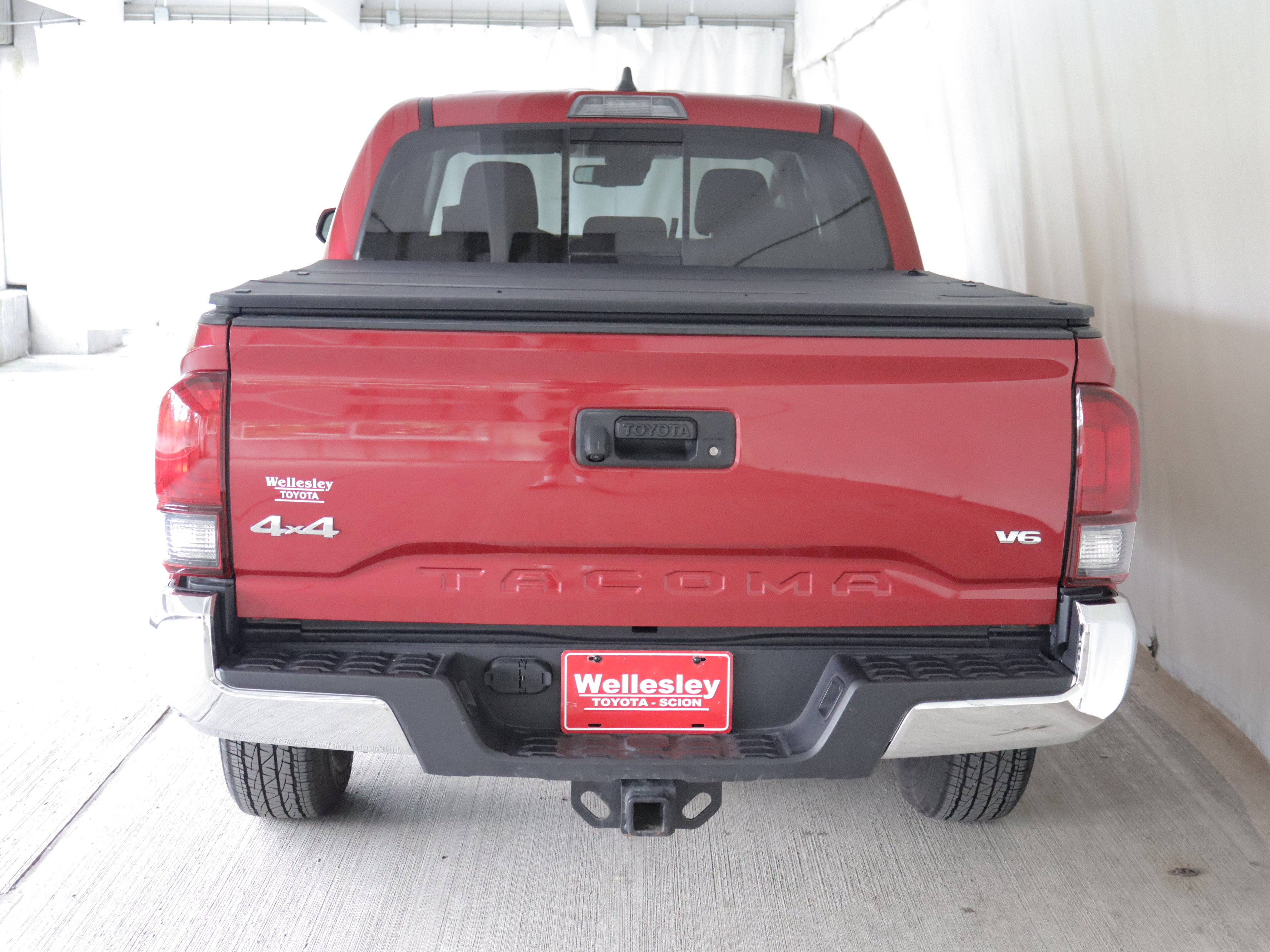 Used 2023 Toyota Tacoma SR5 AWD/4WD image 24