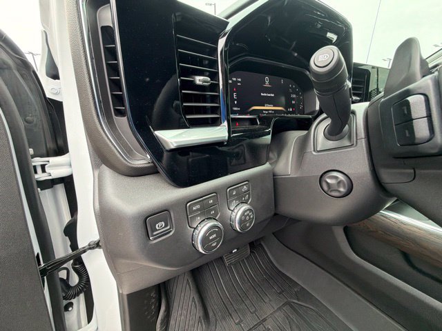 Used 2026 GMC Sierra 1500 SLT w/ SLT Premium Plus Package AWD/4WD image 87