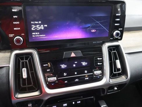 Used 2022 Kia Sorento X-Line EX image 22