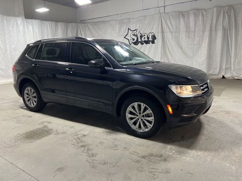 Used 2019 Volkswagen Tiguan SE image 1