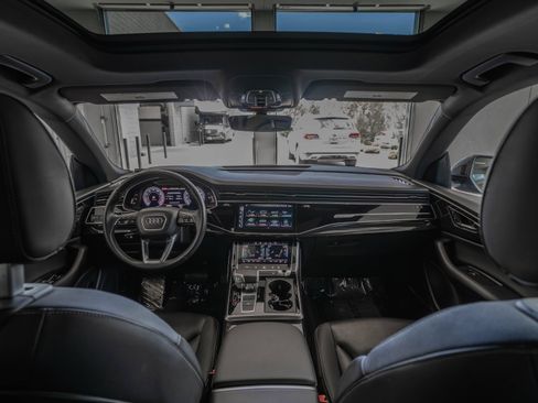 Used 2020 Audi Q8 Premium Plus AWD/4WD image 26