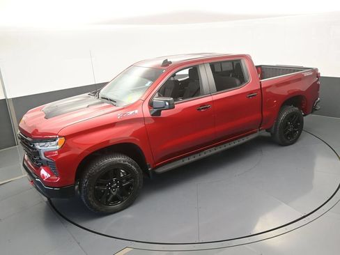 Used 2023 Chevrolet Silverado 1500 LT Trail Boss AWD/4WD image 47