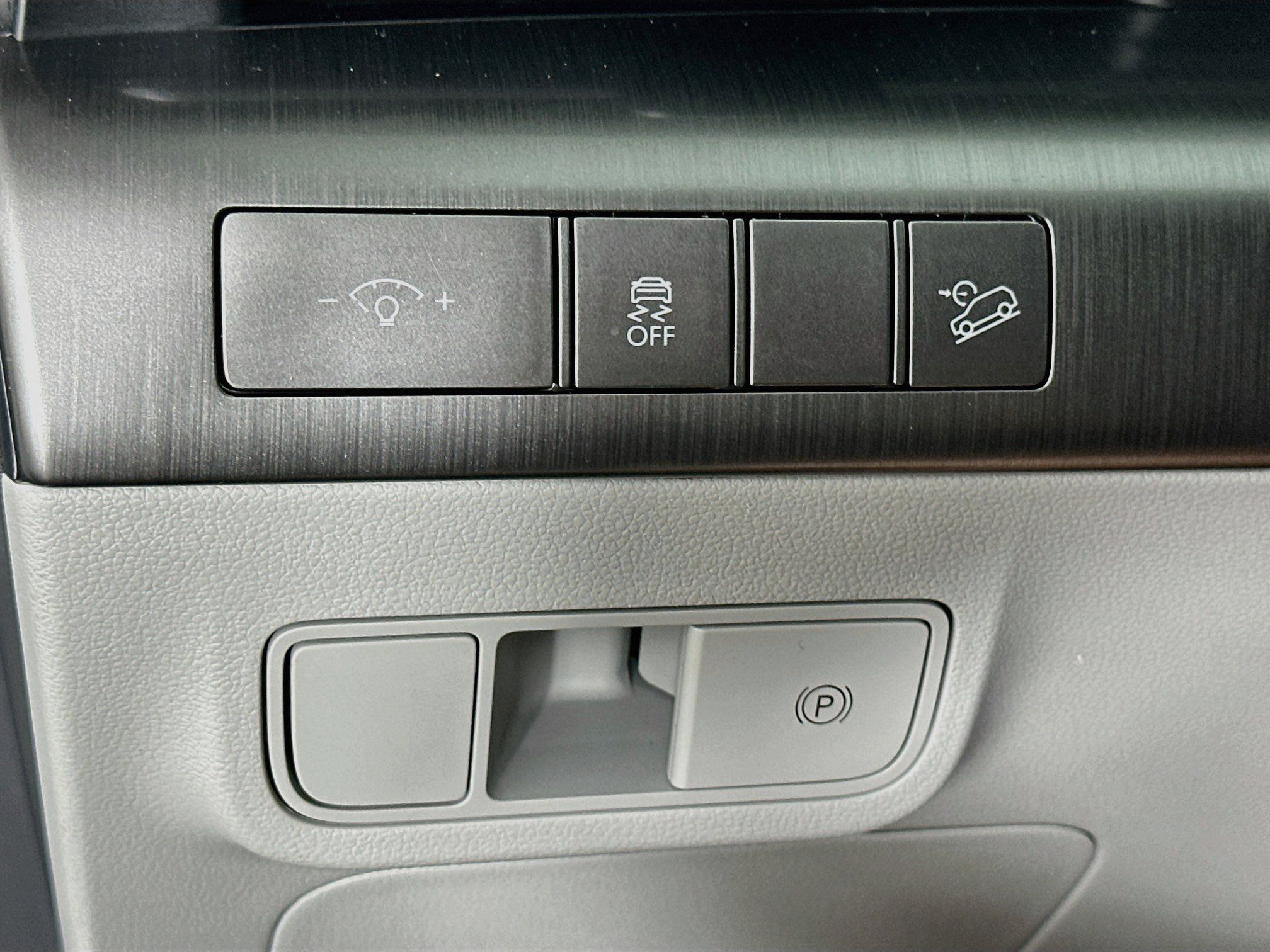 Used 2025 Hyundai Kona SEL FWD image 17