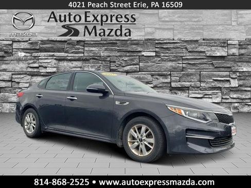 Used 2017 Kia Optima LX FWD image 1