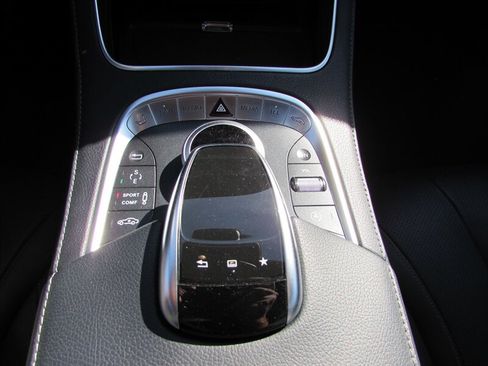 Used 2015 Mercedes-Benz S 550 Sedan image 20