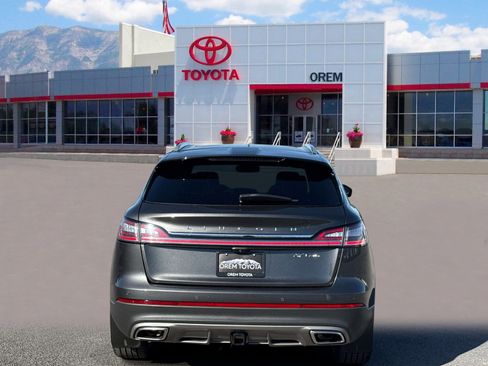 Used 2019 Lincoln Nautilus Reserve w/ Ultimate Package AWD/4WD image 4