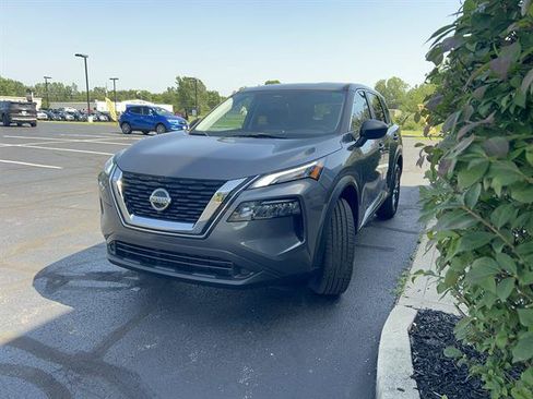 Used 2021 Nissan Rogue S AWD/4WD image 3