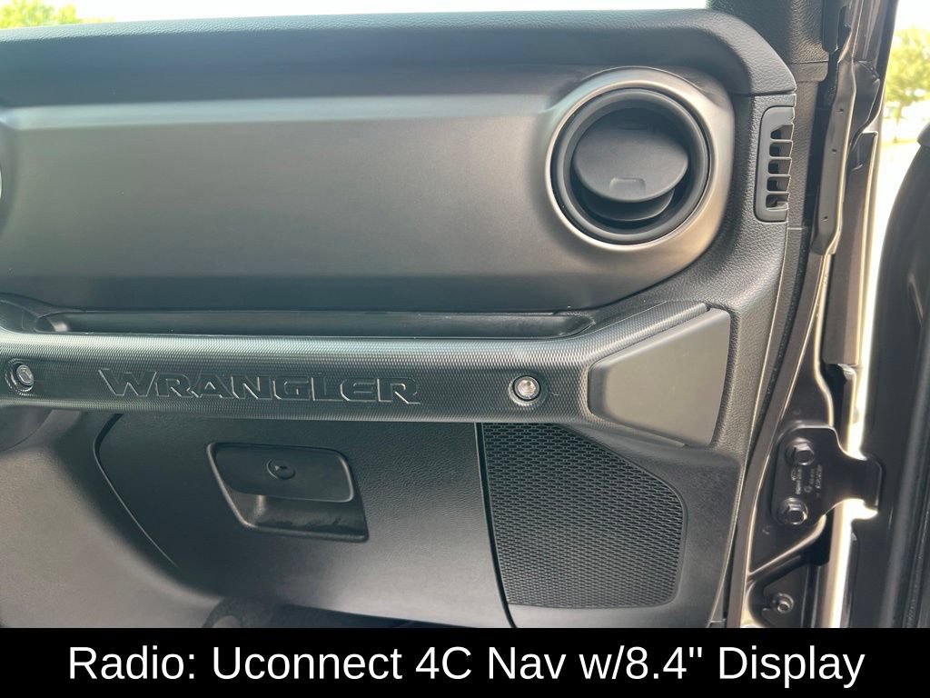 Certified 2021 Jeep Wrangler Sport AWD/4WD image 18