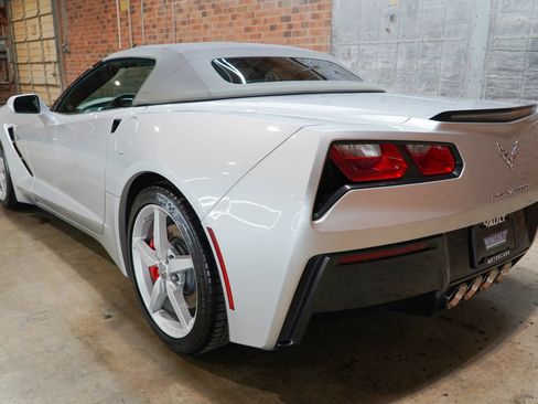 Used 2014 Chevrolet Corvette Stingray Convertible w/ 3LT Preferred Equipment Group RWD image 18